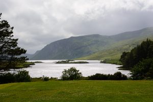 Ausblick von Besucherzentrum im Glenveagh National Park